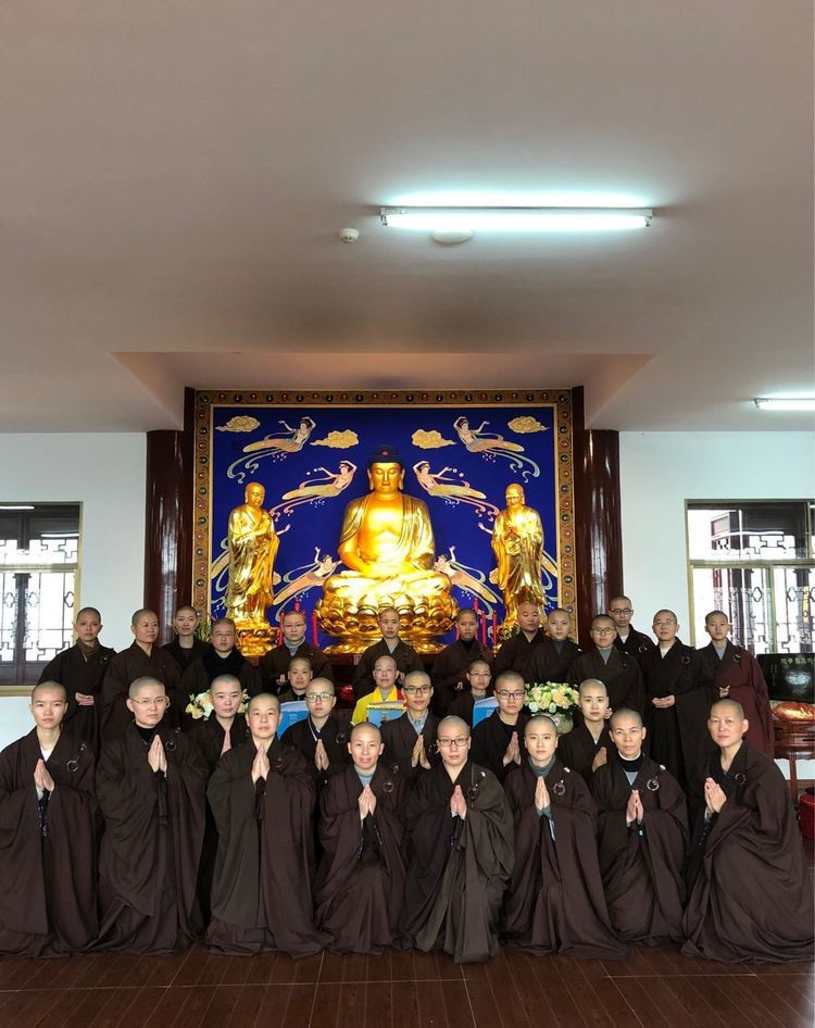 江苏佛学院慈恩学院(筹)女众部授式叉尼 沙弥尼戒圆满