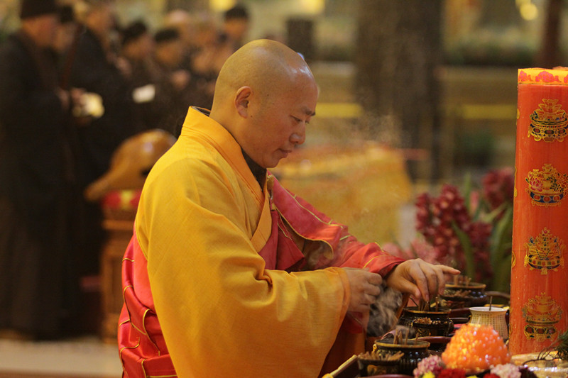 恭逢帝释天尊圣诞无锡市祥符禅寺隆重举行供佛斋天消灾祈福法会