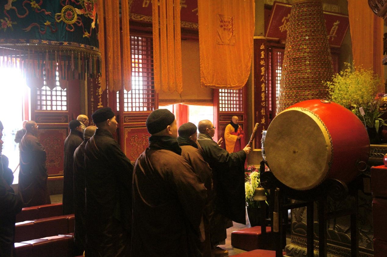 秉承佛教丛林惯例 圆满举行普供法会